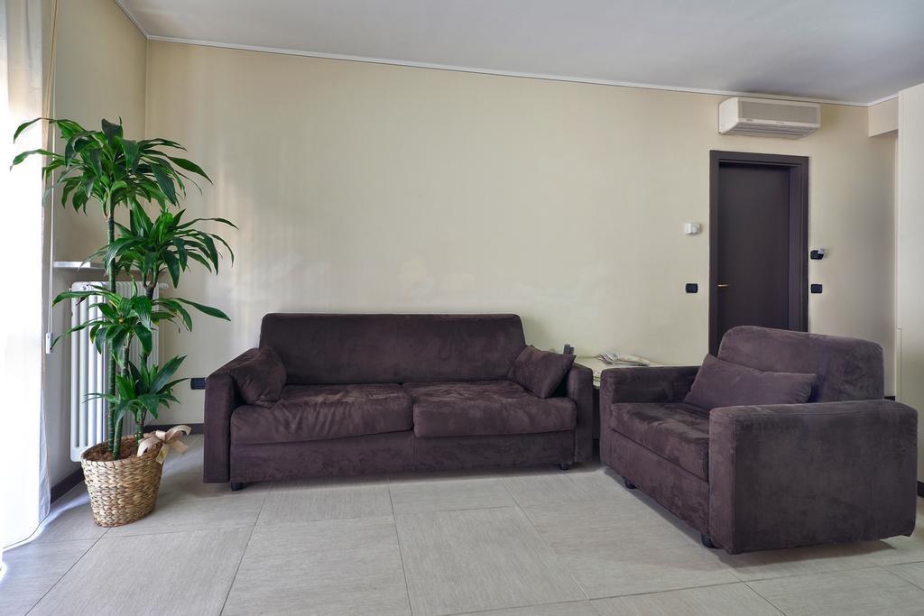 Residence La Sfera Pavia Room photo